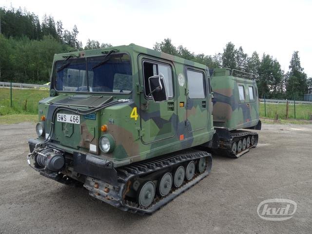 Ukrayna, Almanya'dan yeni bir askeri yardım paketi aldı🇩🇪

Ekipman içeriği:
▪️ Leopar tankları için mühimmat;
▪️2 adet 8x8 HX81 kamyon;
▪️ 7 adet paletli ve uzaktan kumandalı THEMIS makina;
▪️ 64 paletli arazi aracı Bandvagn 206 (fotoğraf);
▪️ 66 zırhlı personel taşıyıcı.