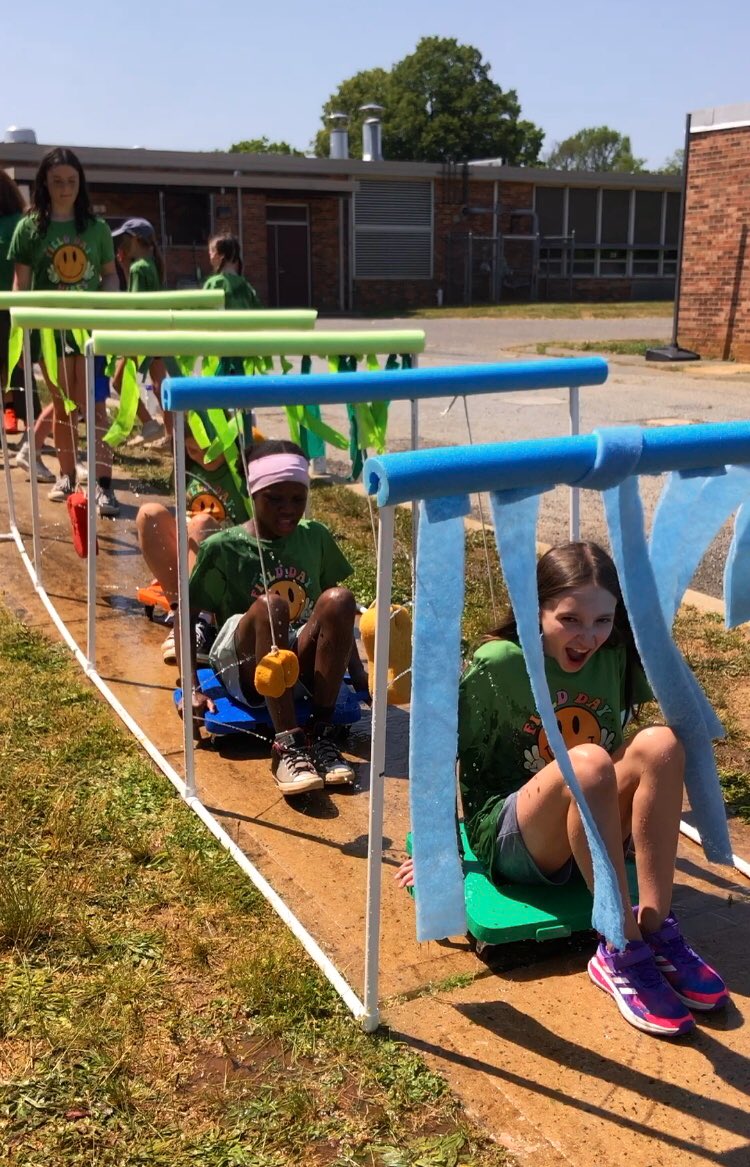 ColtsNeckHealth's tweet photo. This year’s Field Day theme was “Field Day Favorites since 2005”! ☀️ Thank you Mrs. Ippolito for 19 years of Field Day fun &amp; fitness! 💙💛@cresphysed @ConoverRoadES https://t.co/uZhlevIhtE