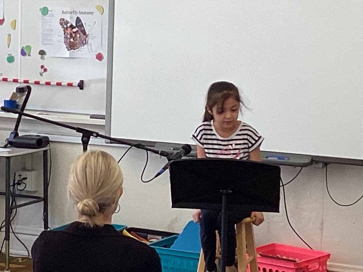 GMasonPrincipal's tweet photo. What an awesome day! The 2nd grade Poetry Celebration was wonderful!  Students read several poems from their own poetry books! ❤️📚Many thanks to  Mr. Brock, Ms. Bowers, Ms.  Thorne, and Ms. Miezan! @ACPSk12 @WonderlandGM https://t.co/CVVkpzb2Xq