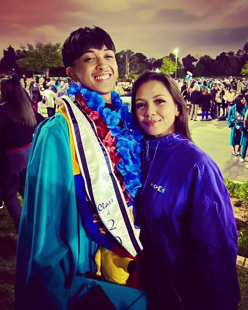 Upay4MyShoes's tweet image. A proud mother of class 2023. Happy graduation my love 🎉 

#OnToNextChapter