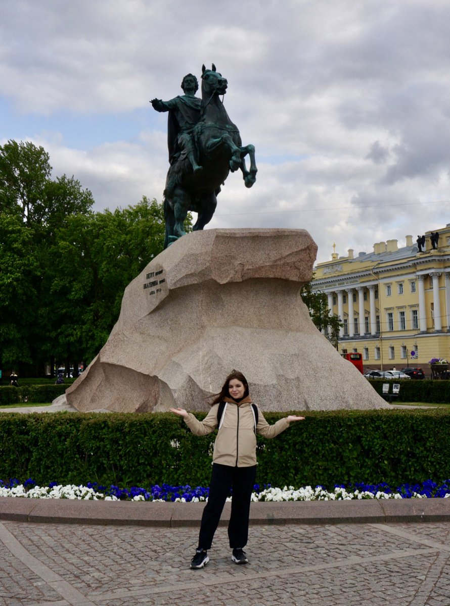 christinary tweet media