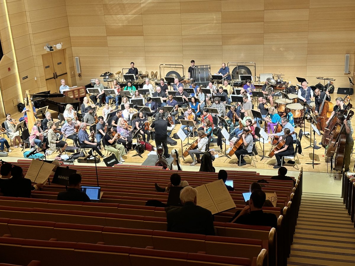 #EarShot hits NYC at @MannesCollege! Day #1 includes first rehearsal with the orchestra, led by @TitoConductor, and feedback sessions with mentors (@dbermel, @MKouyoumdjian, #DanielBernardRoumain) and musicians.
