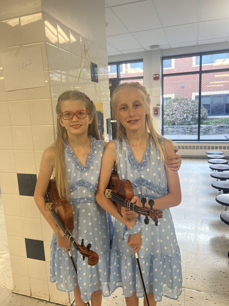 Can’t wait to hear our musicians play tonight! ⁦<a href="/VCSIntermediate/">VictorIntermediate</a>⁩
