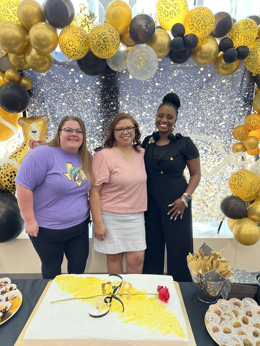 Celebrating the Woman, The Myth, the Legend herself @MsBenton_LLE_AP as she moves to become the Principal at Lakeshore Elementary next year. We will miss you dearly but we are so excited for your new adventure!! Thank you for all your guidance and help over the past 11 years!