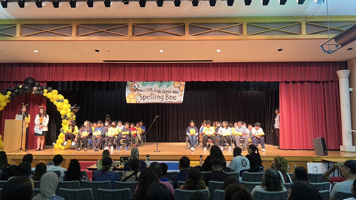 Happening now @PaulRobesonNBPS  students representing PRCA in @nbpschools annual fifth grade District Spelling Bee.  #allin4NB #NBPSLETSGO