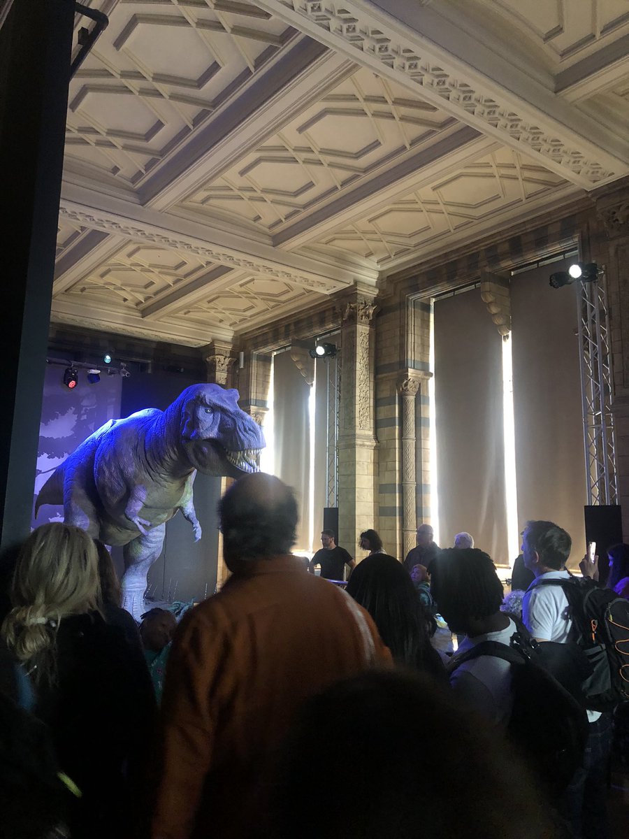 Dinosaurs, the blue whale, cocktails and friends! #teacher5aday #naturalhistorymuseum #riskassessment #connect