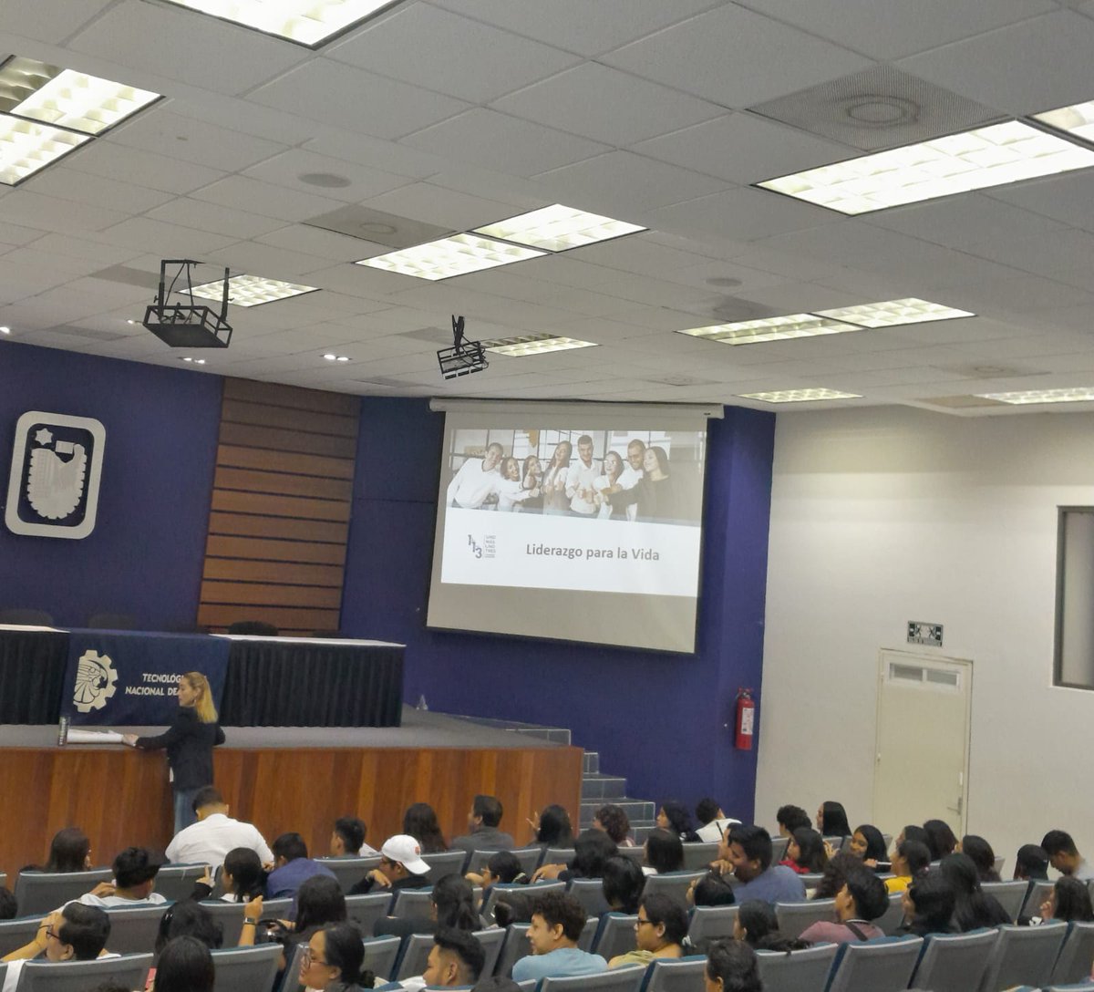 <a href="/mapachestec/">@MAPACHESTec</a> <a href="/franciscquintal/">Pépepaco</a> <a href="/UTCancun/">UT Cancún BIS</a> <a href="/LigiaSierraA/">Ligia Sierra Aguilar</a> <a href="/chetubien/">Comunidad Chetubien</a> #EducaciónSuperior con  ejes de #Investigación para el #DesarrolloRegional ,  #Docencia de calidad y  #ActividadesExtramuros integrales mediante #ApoyoAdministrativo eficiente  para cumplir su misión y visión con responsabilidad social, sustentabilidad e innovación tecnológica.