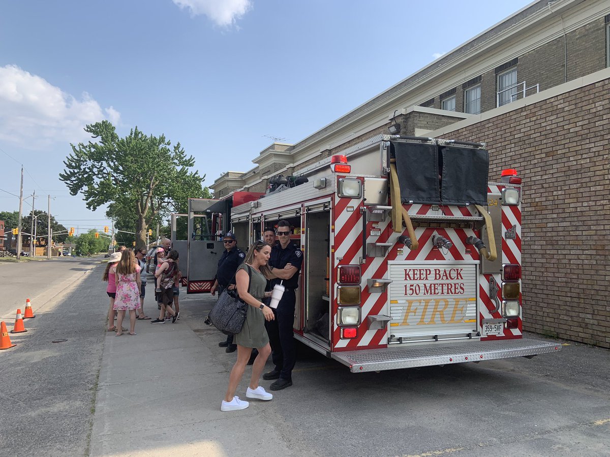 Annual Spring Fling at Ealing PS! Thank you Home and School and Parent Council for this wonderful event! Everyone had fun! <a href="/EalingSchool/">EalingSchool</a> @RAndrewCanham