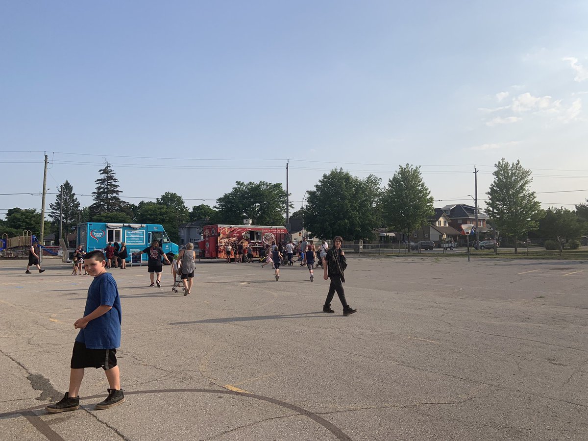 Mrs. Ivana Lukacova tweet media