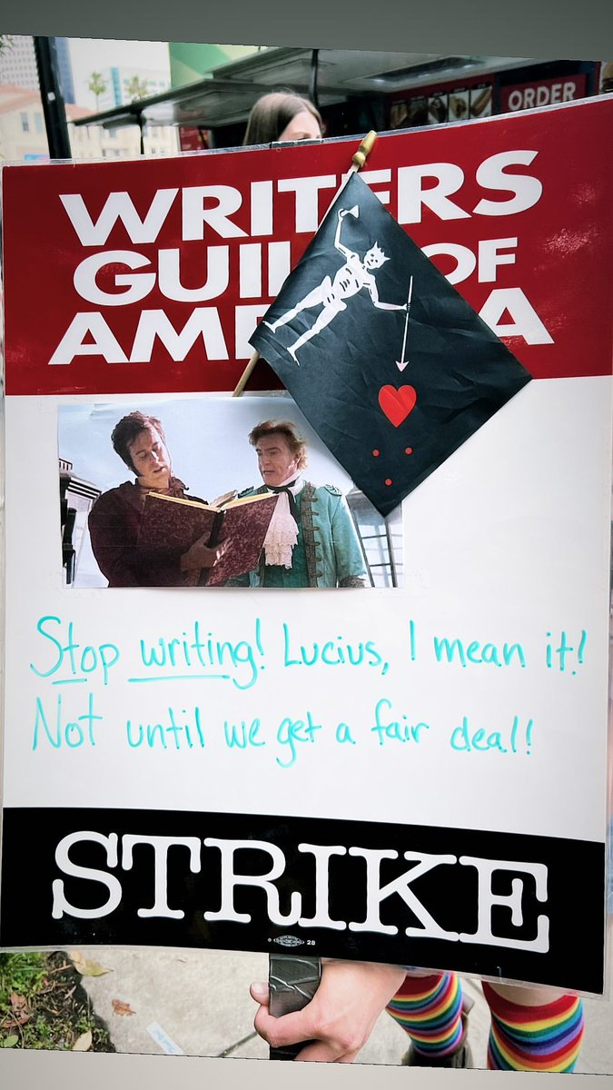 OFMDCrew's tweet photo. Love this #WGAStrike sign (courtesy of Samba).

📸:
https://t.co/mQOFn6PCTb
#OFMD #OurFlagMeansDeath https://t.co/3ACzoZIdZE