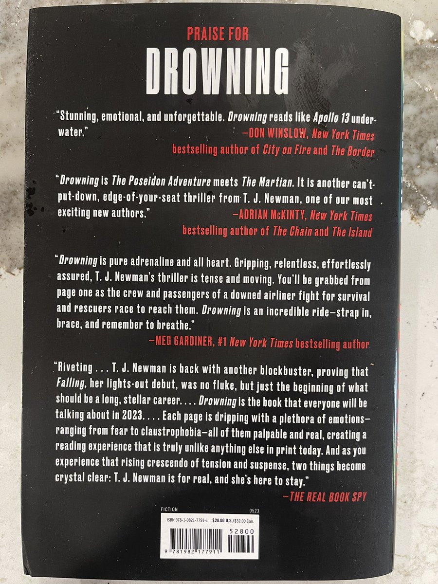 #BookRecommendation #DrowningTheRescueOfFlight1421 #TJNewman Drowning is the follow up novel by T.J. Newman, following the success of her first novel Fallen. I’m 8 chapters in and absolutely loving it. This will be the read of the summer!!! Please show @T_J_Newman some support.