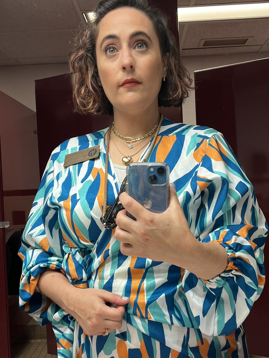 MuravChick's tweet photo. Summer institute on teaching 2023 in the books. (Conference bathroom selfie for proof). @UD_CTAL https://t.co/sgTcUVh2Eg