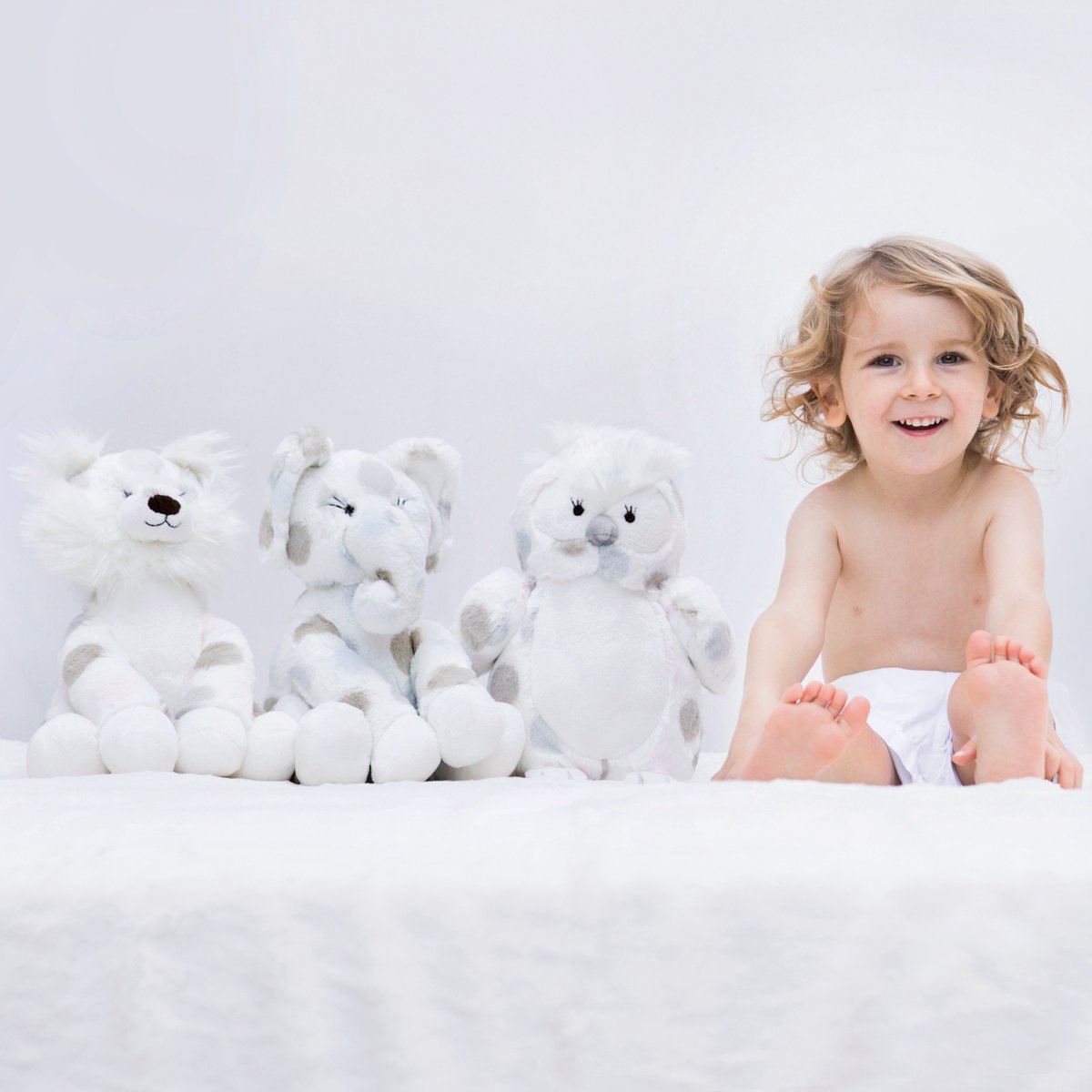 How can't you be happy with this many plushies around you? 😍

l8r.it/Xxm6