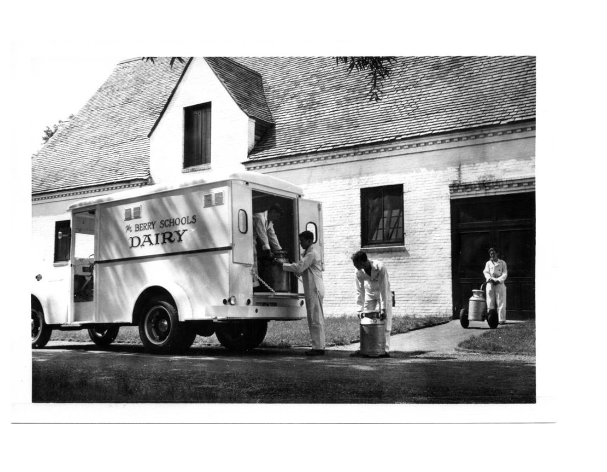 It's Great Outdoors Month, and we're celebrating our campus! Here at Berry, much of our land is dedicated to the dairy and cattle enterprises on campus which assist in both animal science and entrepreneurship learning.

(Photo courtesy Berry College Archives) #TBT