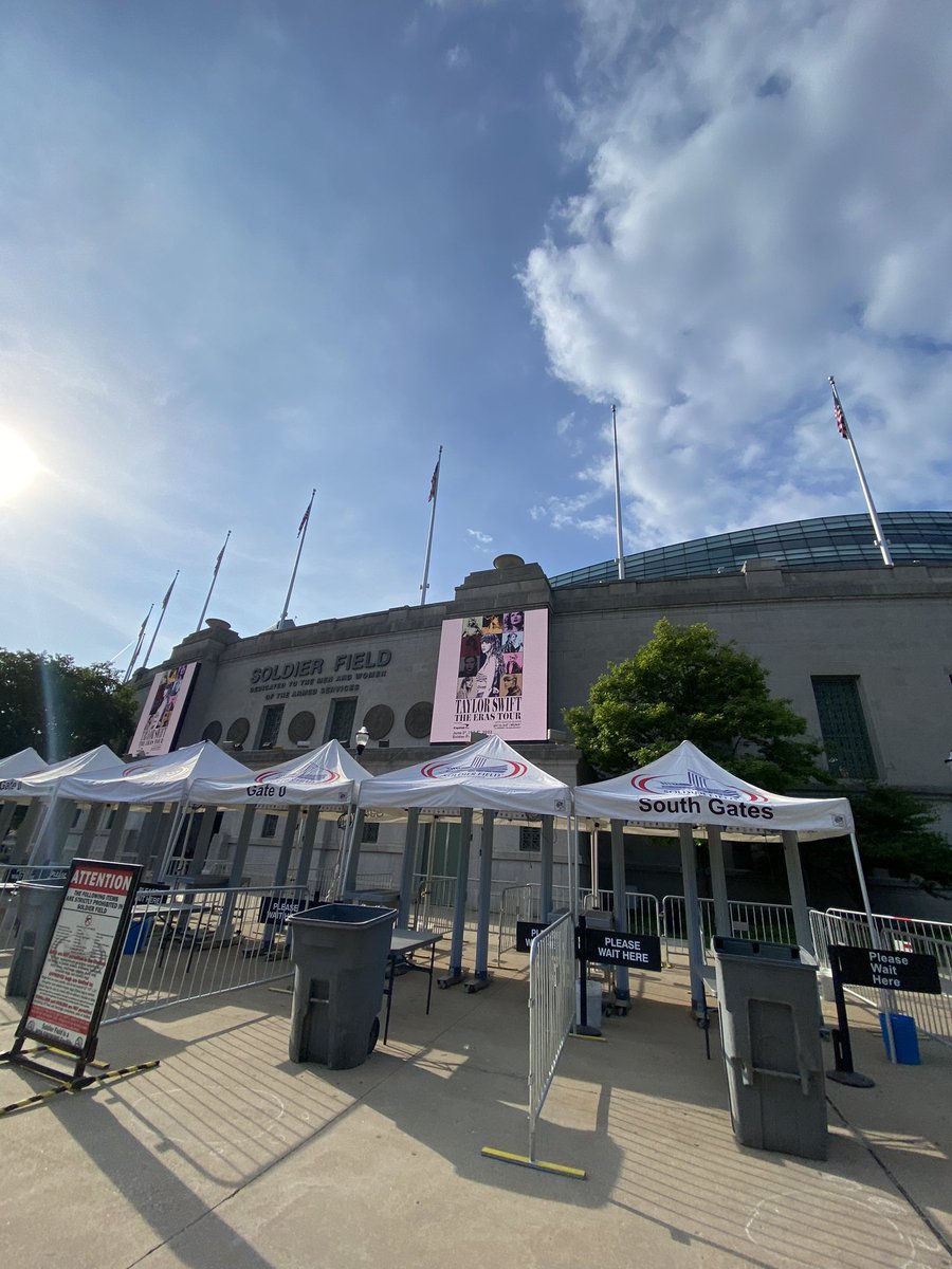 I’m outside Soldier Field and I deadass heard her sound checking right where you left me omggggg #ChicagoTSTheErasTour