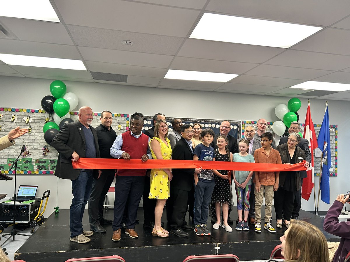 wchoy74's tweet image. Congratulations to @cscninfo on the official grand opening of École La Trinité. Education is one of the most critical investments we can make in our future. It shapes the next generation of leaders, innovators, and entrepreneurs. #cscn #francophone #schools #education