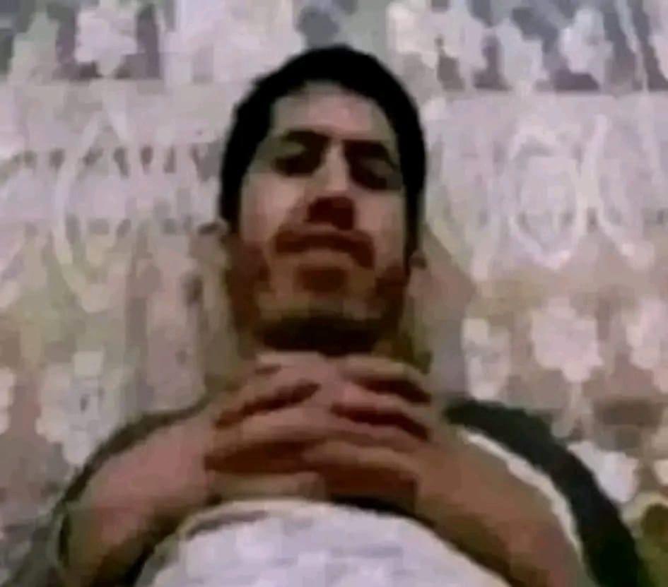 MiniFawn's tweet image. Me waiting for plastic therapy to come out be like 😭