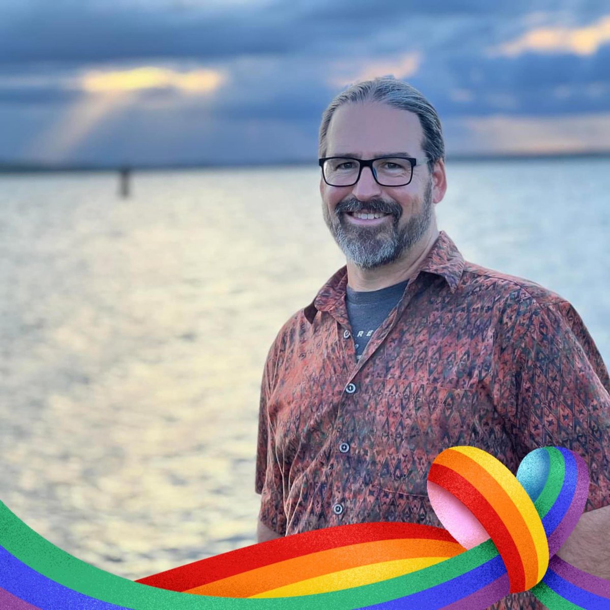 There are way too many people pushing to make celebrating #pride toxic, and others who are actively working to erase the rights of LGBTQ+ people. To hell with that - this is the month for rainbows to shine! Happy Pride Month everyone! 🌈❤️#loveislove #everyoneiswelcome