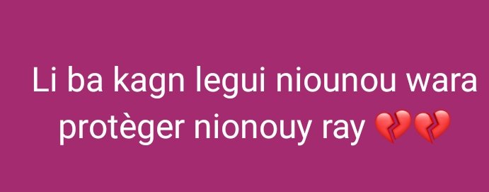 Il ont tué un jeune dans notre quartier à Bargny.☹️ 💔 les jeunes garçons sont terrorisés. 
Cessez de tirer de grâce sur vos frères. Ce sont des senegalais comme vous!
#freesenegal