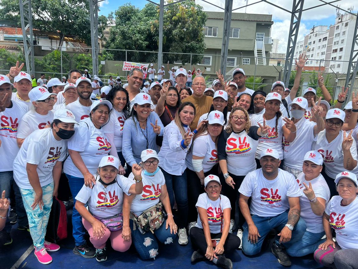 Hoy, en el marco del 6to Aniersario del Movimiento Somos Venezuela, realizamos la Conferencia Reflexiva y de Bendición, con el padre Numan Molina y la pastora Yusmary López.
<a href="/NicolasMaduro/">Nicolás Maduro</a> 
<a href="/delcyrodriguezv/">Delcy Rodríguez</a> 
<a href="/MervinMaldonad0/">Mervin Maldonado</a> 
<a href="/jhoagaby/">Jhoanna G Carrillo M</a> 
<a href="/MSVEnLinea/">Somos Venezuela | MSVEnLinea</a> 
#TrabajoEnEquipoVictoriaSegura