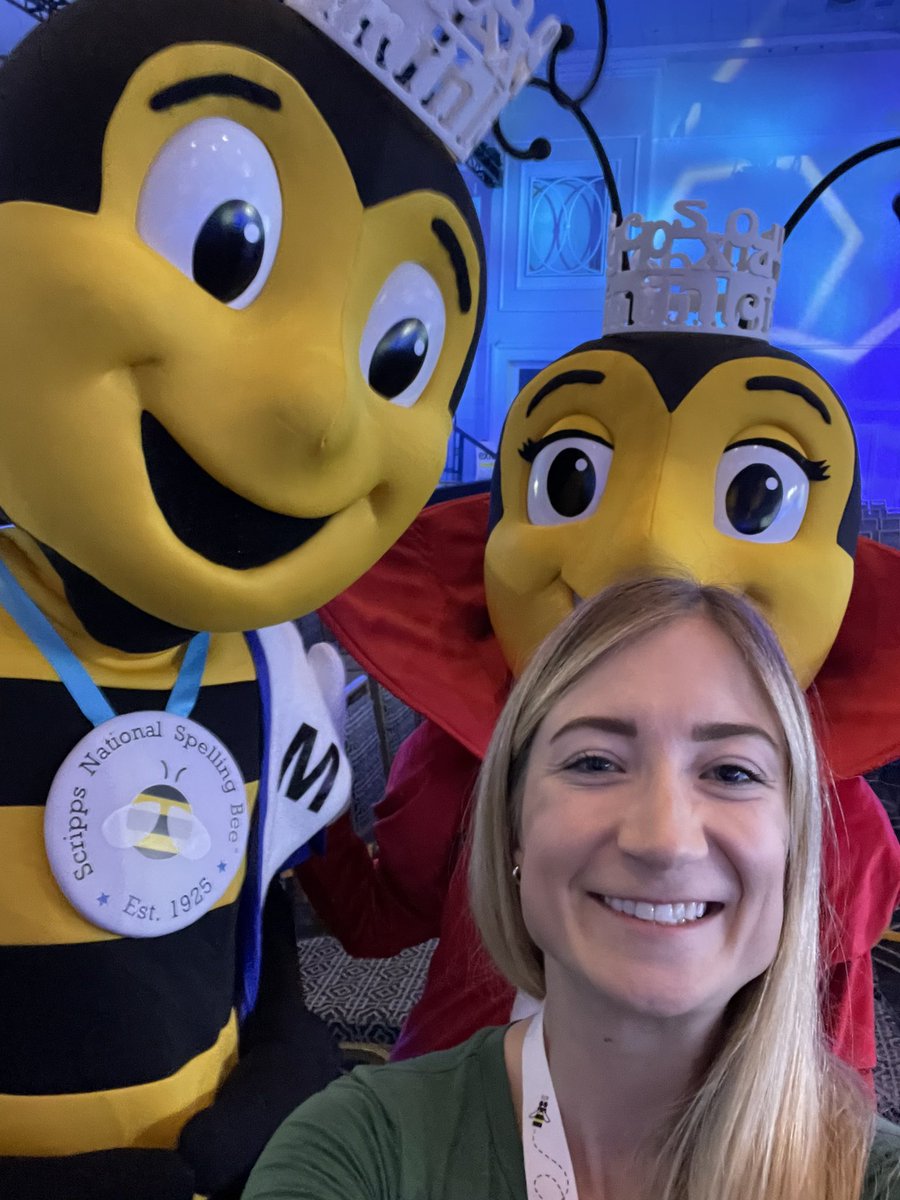 Here for <a href="/scrippsnews/">Scripps News</a> covering the finals of the Scripps National Spelling Bee! Had to get a pic with the mascots. #spellingbee
