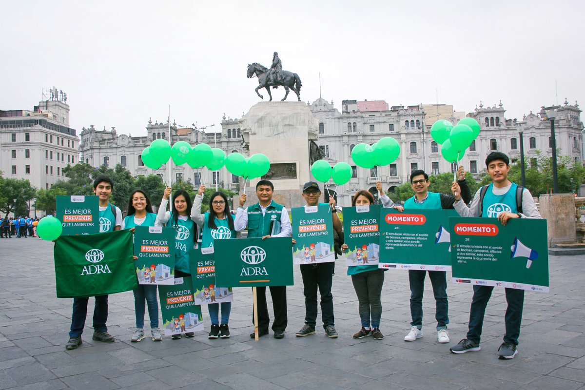 adraperu's tweet photo. #VoluntariadoDeADRAPERÚ 🫶🏻💚🙋‍♀️🙋‍♂️| Gracias a cada voluntario de ADRA PERÚ que entregó su tiempo y energía al participar en el Simulacro Nacional Multipeligro🚨y diversas actividades de prevención ante emergencias

#Voluntariado #ADRAPERÚ #JusticiaCompasiónAmor https://t.co/5o2iJP3sRS