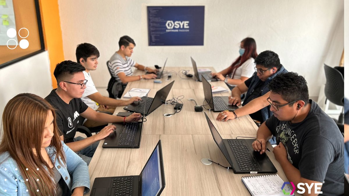 SYESoftware_'s tweet image. Creemos en el poder del talento joven y en su capacidad para impulsar la innovación. Por eso, compartimos con ustedes nuestro Semillero de Talento Java 2023. 
Tú también puedes unirte al Semillero y cultivar tu futuro en el desarrollo de software #SemilleroDeTalentoSYE #Java2023