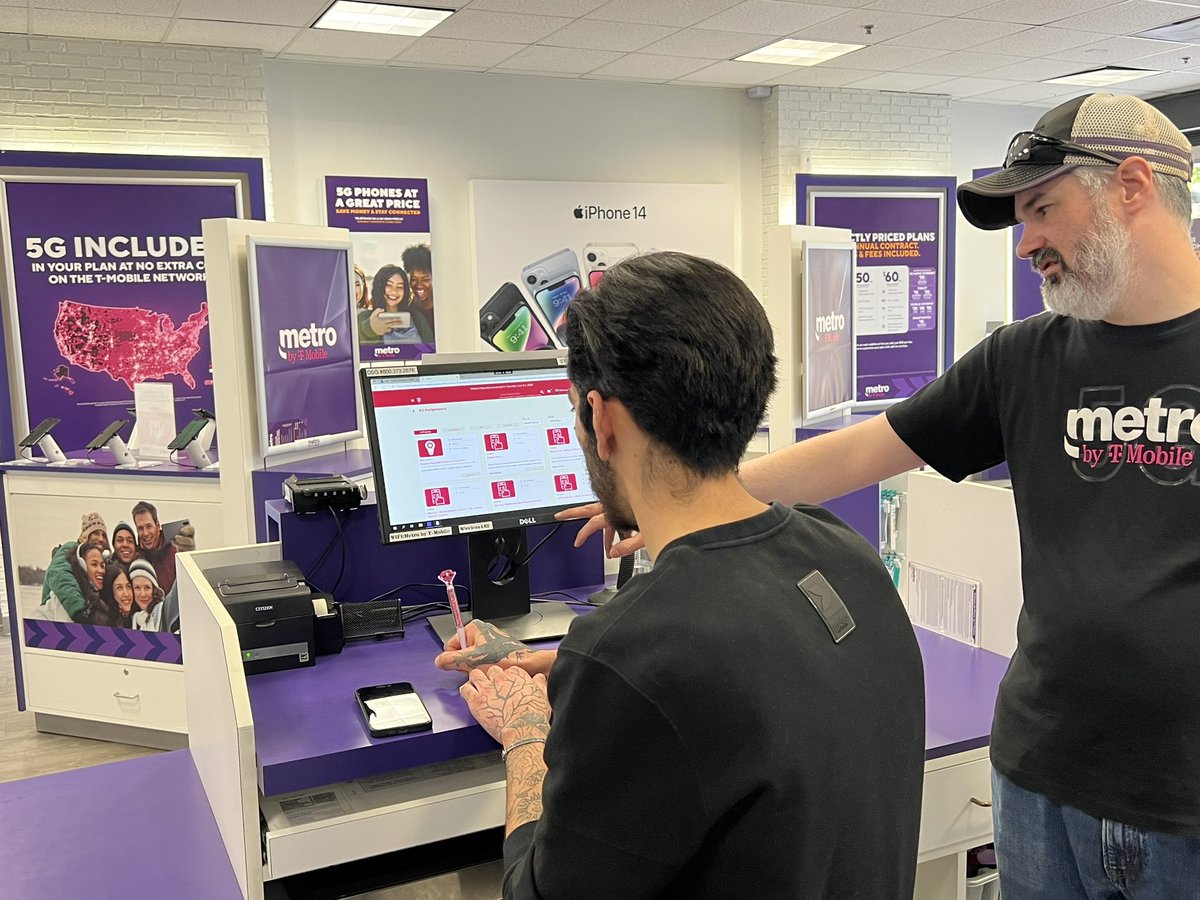 JamesLeeWW's tweet image. Great seeing @RinehartTony in action!  Owning the field relationship and focusing on behaviors!  Uncovering gold nuggets of wisdom thru the #InteractionModel and game-changer trainings.