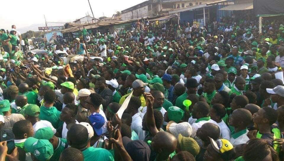 FirstLadyBio's tweet image. It was a great day yesterday at the West Urban District where we had the opportunity to explain to the people #presidentbio agenda for 2023-2028. Together with everyone on board Salone Mos Betteh.