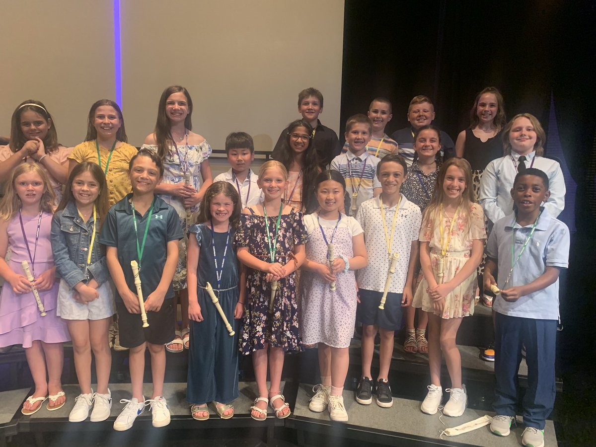 missmacsecond's tweet image. Great Informance 4th Graders!