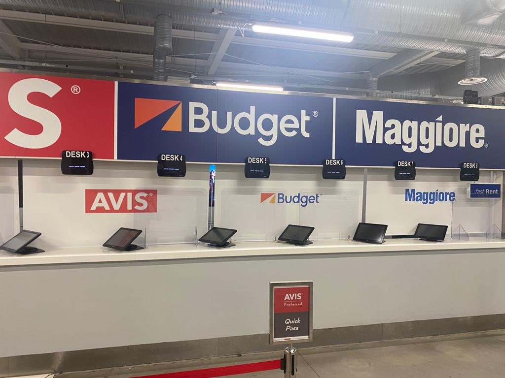 jamesgkel's tweet photo. ⁦@Budget⁩ Disgusted at your service. Landed off my flight to Pisa to find the Budget desk closed despite having a car booked. My family (including 3 children) have been left abandoned  for the night in Pisa airport. Heartless and unprofessional ! https://t.co/41fkiyGkxI