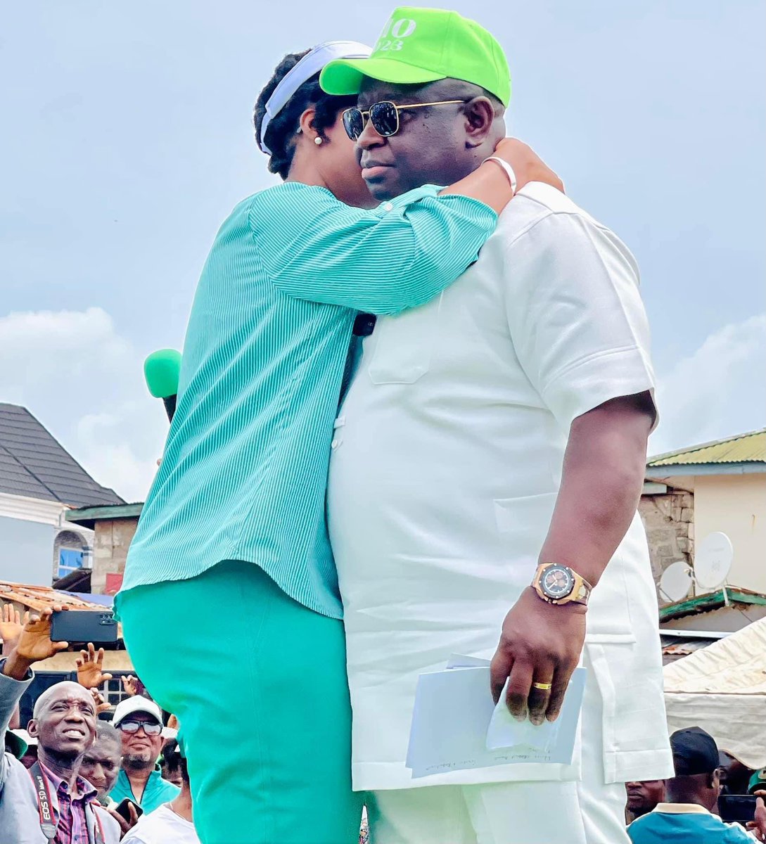 Ladyfatimabio's tweet image. It was a great day yesterday at the West Urban District where we had the opportunity to explain to the people #presidentbio agenda for 2023-2028. Together with everyone on board Salone Mos Betteh.