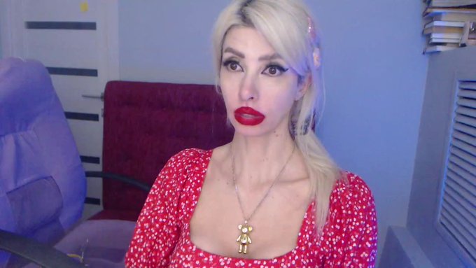 I'm online @MyFreeCams! #onmfc https://t.co/PlGLdxpm31 💚 https://t.co/3Dp0zStRMd<a class="tags" href="/tag/myfreecams">@myfreecams</a><a href="/tag/onmfc"class="tags">#onmfc</a>