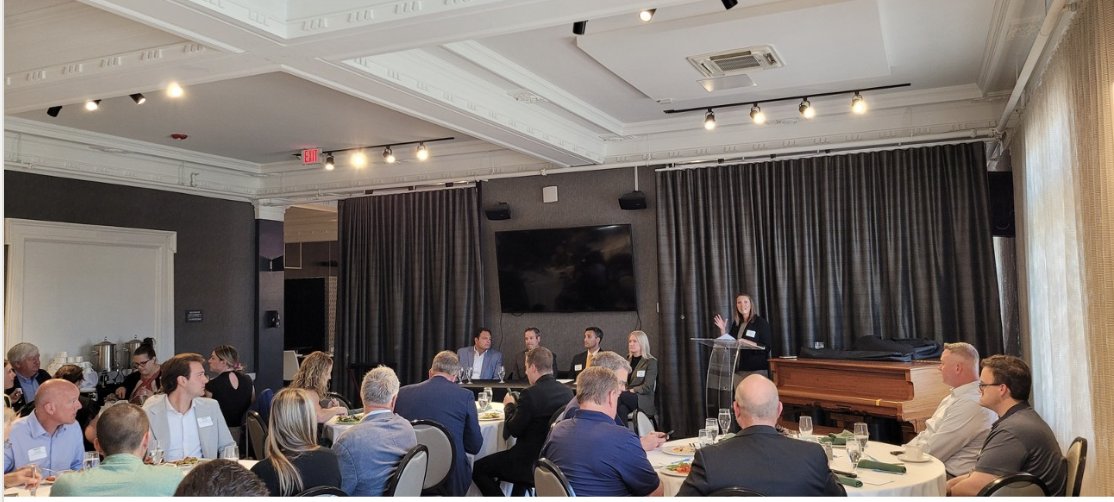 Sinatra & Co. tweet media