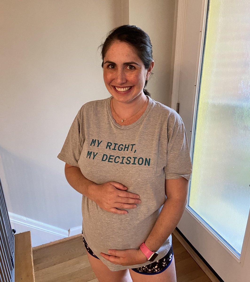 jlock's tweet image. I have very few t-shirts that fit me right now at about 36 weeks pregnant and love that I happen to have this XL t-shirt that does. Picked this one up at a SCOTUS rally with @PPact &amp;amp; @ReproRights. #MyRightMyDecision #BansOffOurBodies