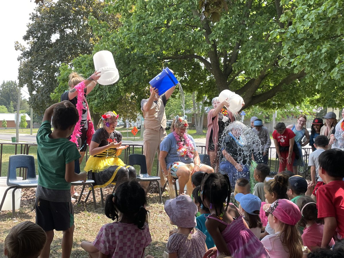 MsGatrell's tweet photo. That’s a wrap! Today we gave some stellar educators a makeover, pied them in the face, rinsed them off with a super soaking and then turned Mr.K(s) into ice cream sundaes! All in celebration of our #jumpropeforheart get active challenge. Who rocks?! @rocwrdsb https://t.co/EbTvosqMCQ