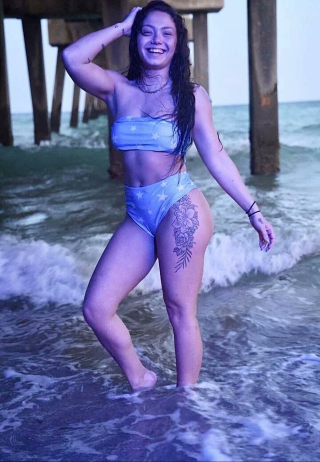 ๐๐ ๐ฎ๐๐๐ฏ๐ฃ on Twitter "Skye Blue is so gorgeous"
