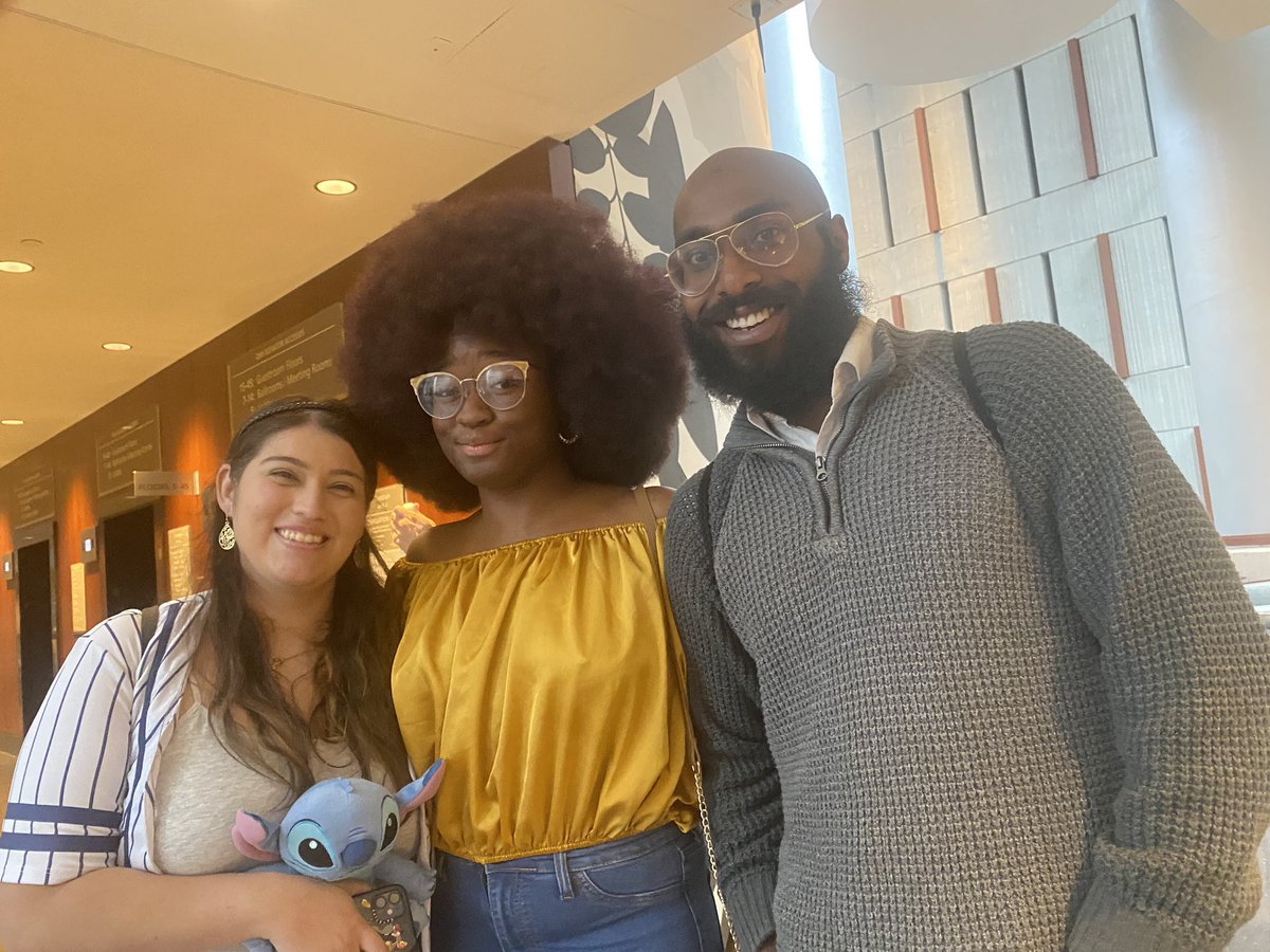 A group pic of @resilientcoders alumni 🤗 @NyahMacklinDev & @ShawnBasquiat are amazing people I finally got to meet in person on Wed during @RenderATL💕
#techtwitter #RenderATL23