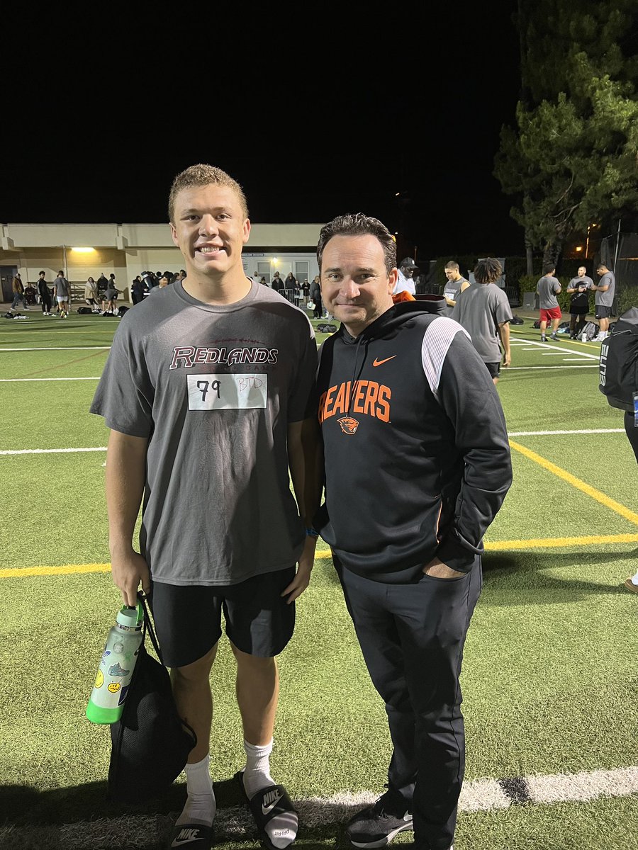 MarkoLuera's tweet photo. Had a great time at the Redlands camp today! Had a great time talking with Glendora alumni @Coach_Smith! @BeaverFootball @GlendoraHighFB @KOBrosRecruits @OfficialKOBros https://t.co/5EPlNMHtcr