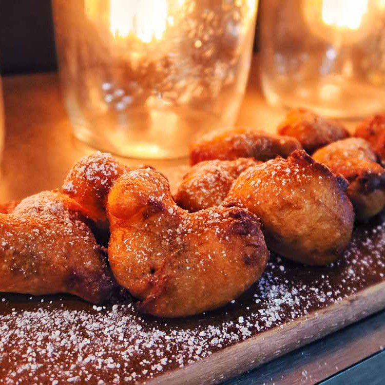 🍩Donuts are so good they deserve a whole day dedicated to them!

To celebrate #NationalDonutDay today, we thought we’d share this MasterChef approved Crispy Jam-Filled Donut recipe! 👉🏽 prahranmarket.com.au/when-the-fruit…