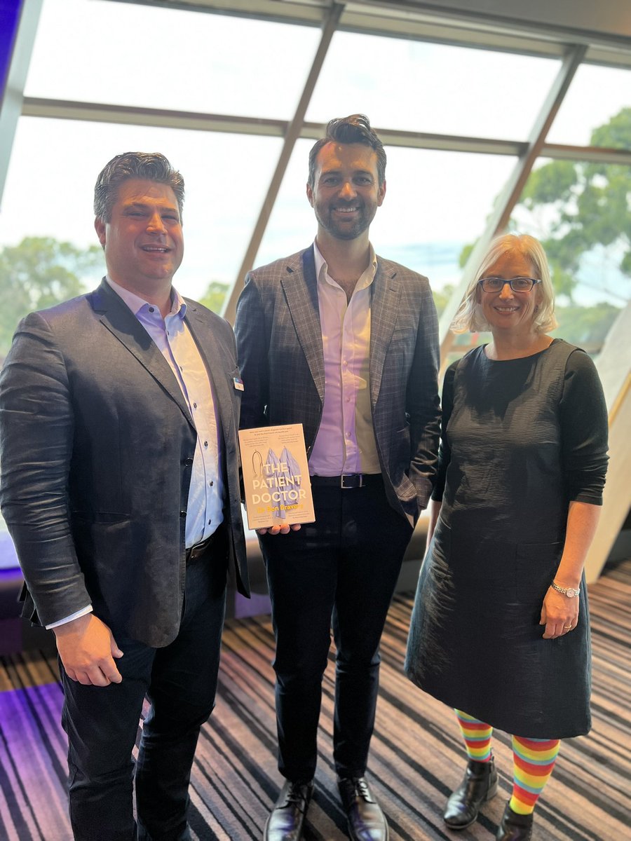 Great to hear @ranzcp trainee @benbravery speak at the <a href="/sasmoa4doctors/">SASMOA</a> #CrazySocks4Docs breakfast this morning about looking out for each other, #leadership and being a doctor patient as well as the fulfilment of working as a psychiatrist. Got the hashtag right this time!