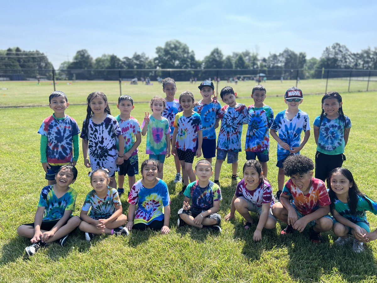 Together we are a PACK! 🐆🖤💛 
Field Day FUN <a href="/SterlingElem/">Sterling Elementary</a> !