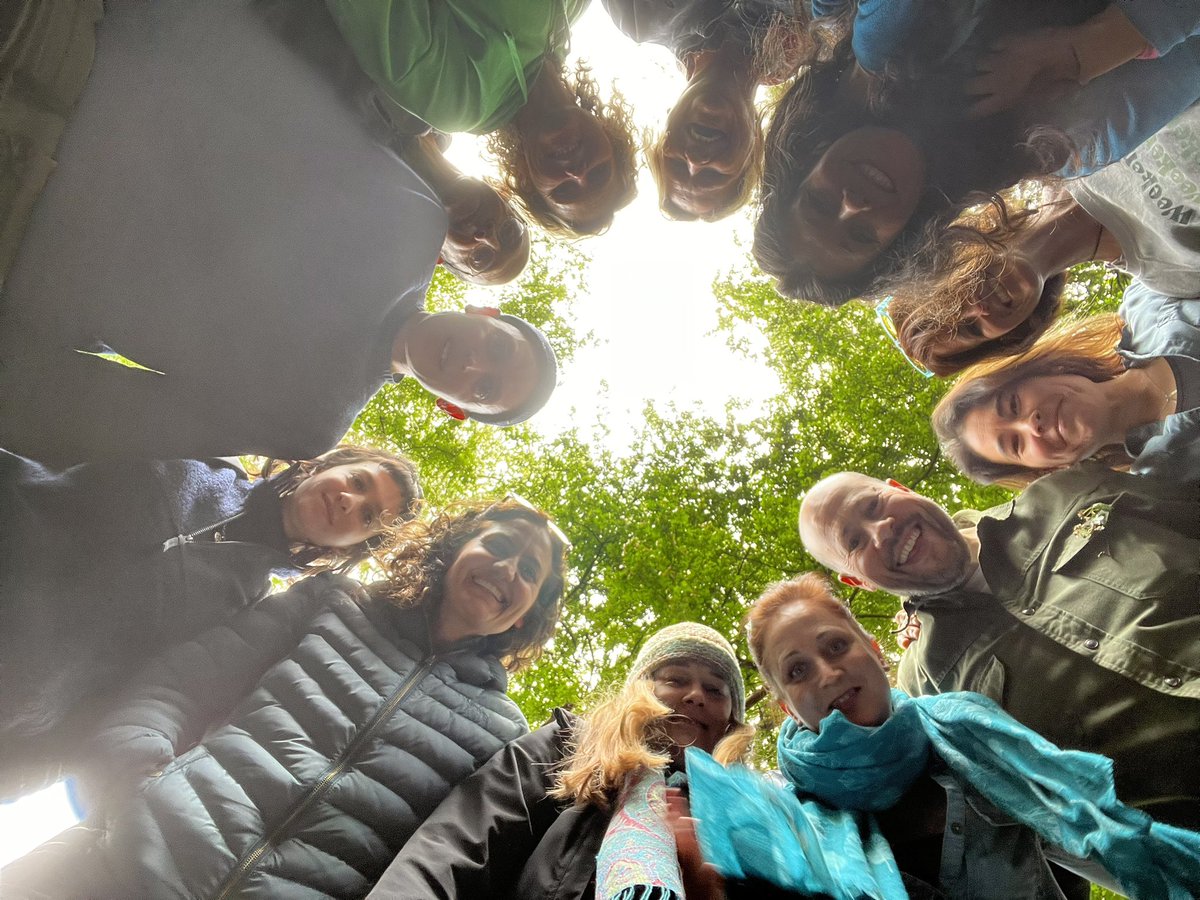 What a day!
🌳#Nature - 🎶#Music - 😮#Singing - 🌿#Foraging - 🔥#OpenFireCooking - 💚#KindredSpirits - 💗#Community 
 With deepest gratitude 🙏🏼 to the truly wonderful Elena Harris for joining us for a day of #FeralVoices & #TheSingingForest #CPD in #SWLondon💚 #ReWild #ReConnect