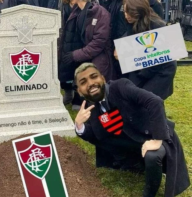 *Gabriel enterrando a putinha*