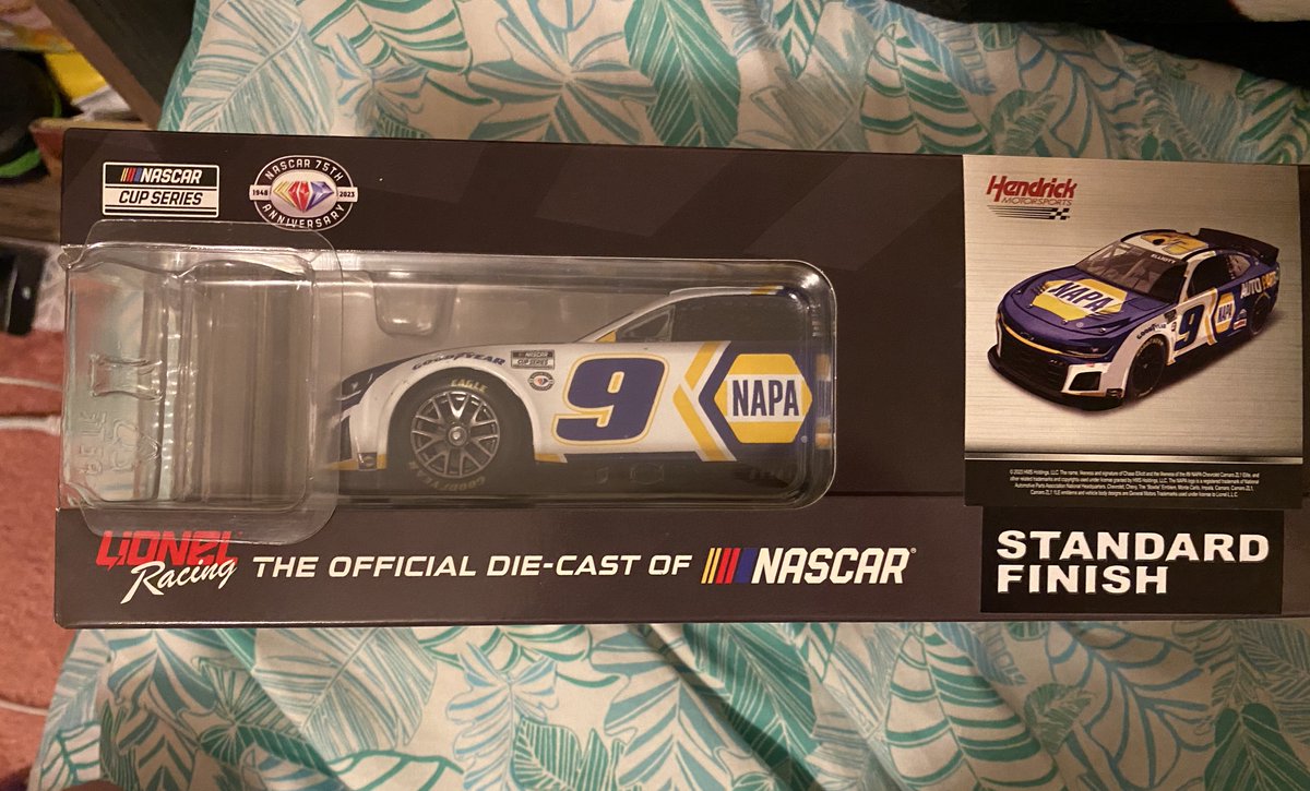 I thought my day couldn’t get any better, but it did! #di9 @Lionel_Racing