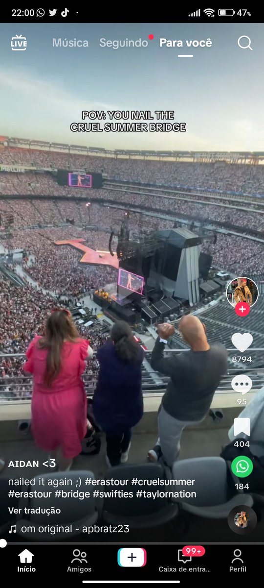 Gente que humilhação ficar atrás do palco