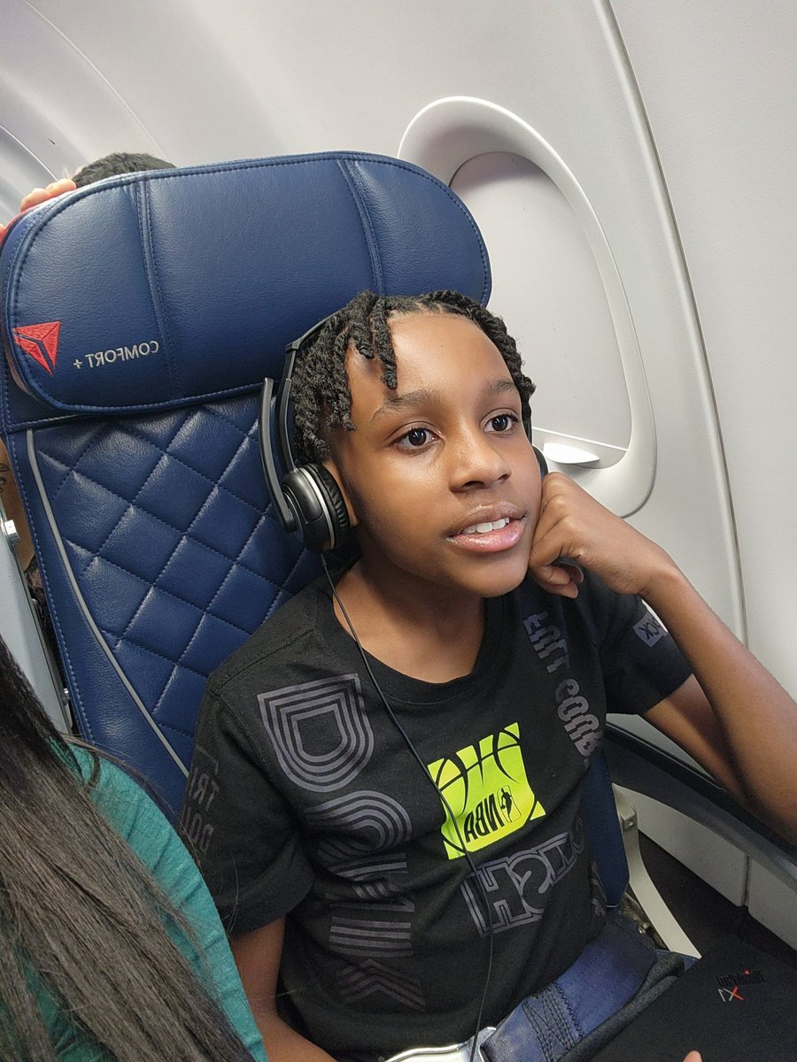 Thank you <a href="/Delta/">Delta</a> Kayden is looking forward to his 1st trip to Japan.  We're flying into LAX, leaving at 730am tomorrow to Japan!  No other way to fly, than with Delta!  #JapanBound #DeltaProud #DiamondMember #Kidsdotravel