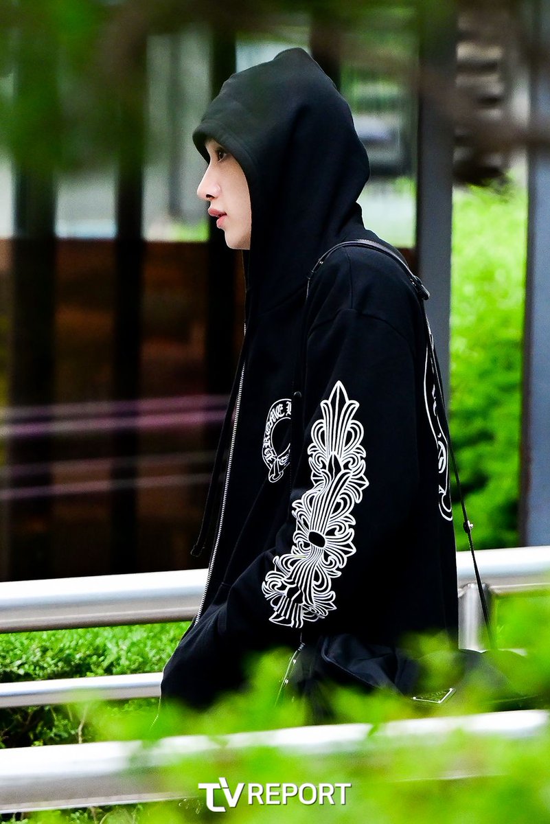 PRESS PHOTOS] (1) 2023.06.02 @Stray_Kids after their KBS Music