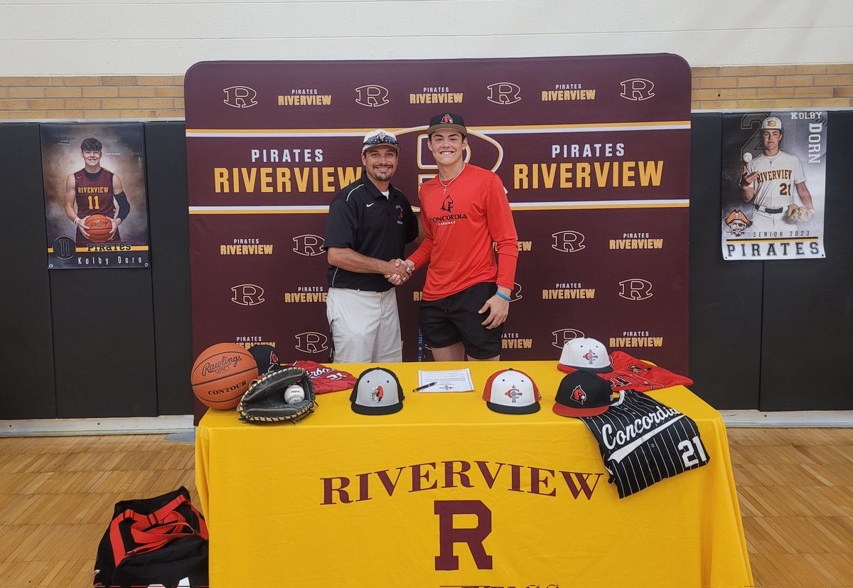 ✍️✔️ Kolby Dorn officially a #DiamondCard 
<a href="/Kdorn19/">kolby dorn</a> <a href="/RivBucsBaseball/">Riverview Baseball</a>