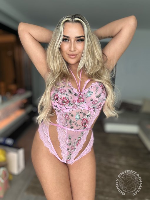 I can&rsquo;t stop buying cute lingerie! One of my Quincy Gang members just got me my first Honey Birdette